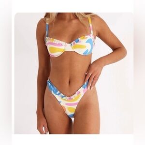 AURELLE LEONIE Printed Ruffle Bikini Set